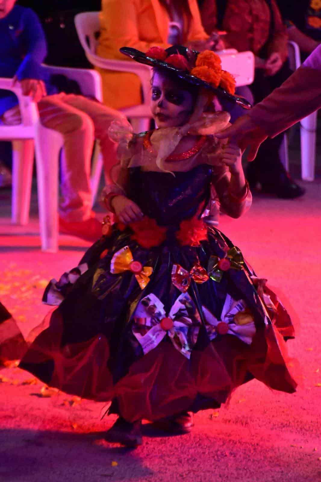 Realizan en San Buena concurso de catrinas