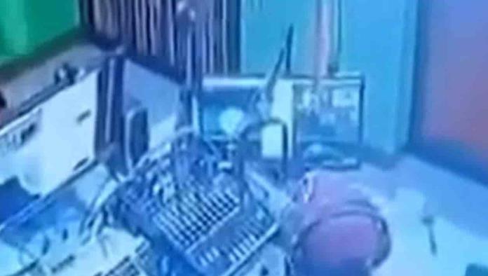 Le quitan la vida a un locutor de Filipinas mientras transmitía en vivo