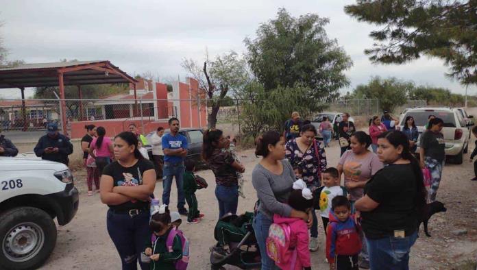 Destituyen a conserje que iba alcoholizado