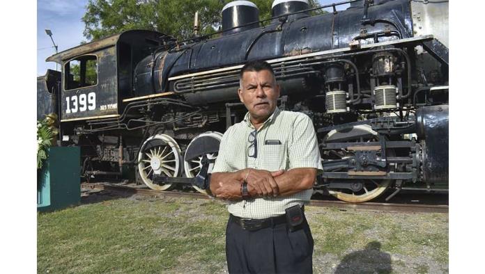 “Si volviera a nacer sería ferrocarrilero”