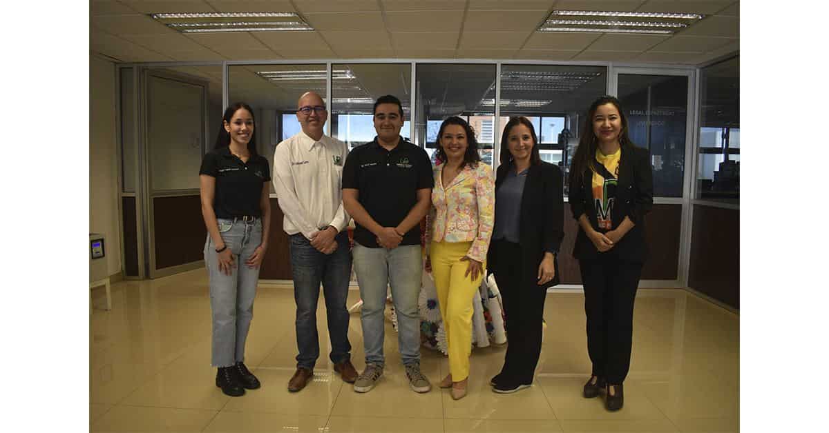Viajarán al extranjero alumnos de la UPMF Viajarán al extranjero alumnos de la UPMF