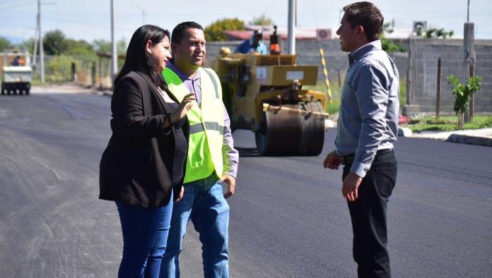 Acaban pavimento en Pueblo Nuevo