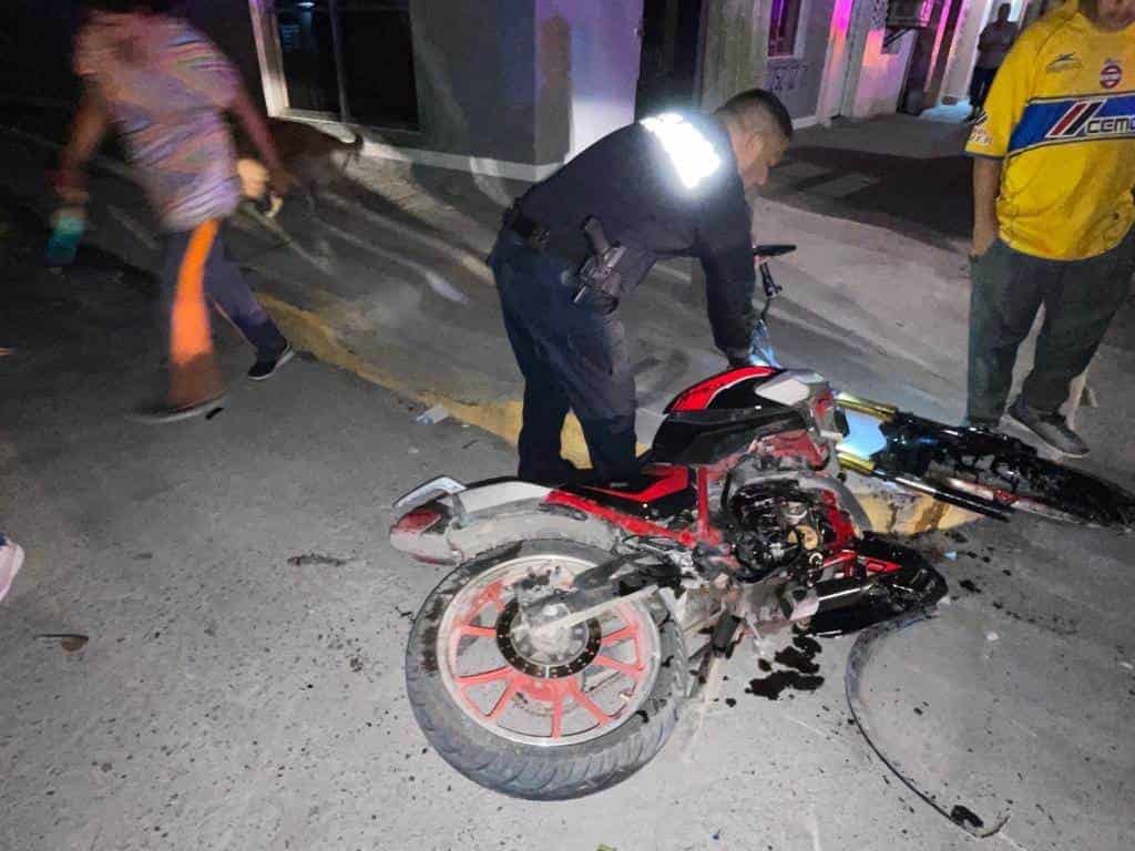 Embiste conductora a motociclista en Frontera
