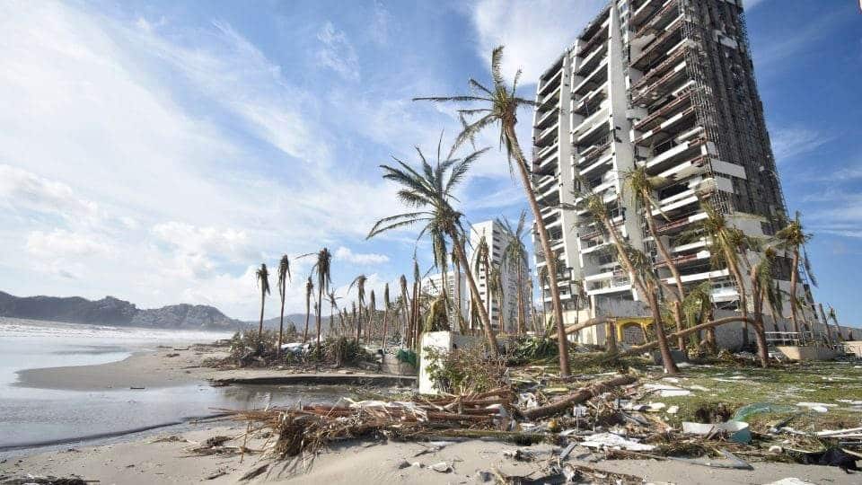 Busca AMLO rescatar el Tianguis Turístico de Acapulco del 2024