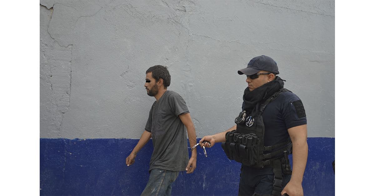 Arrestan en el Centro a descarado adicto