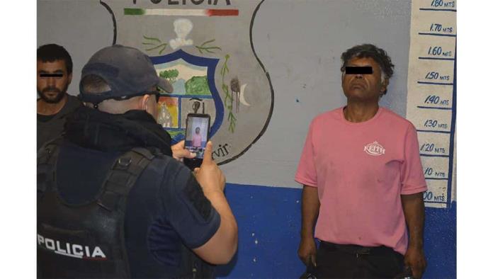 Arrestan a dos por mal portados