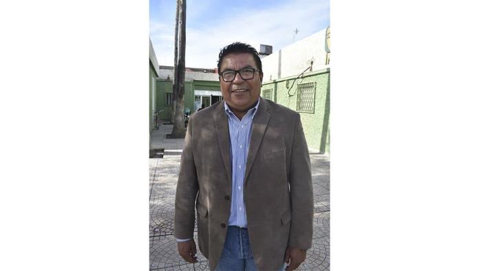 Acude Roberto Piña al informe de Riquelme