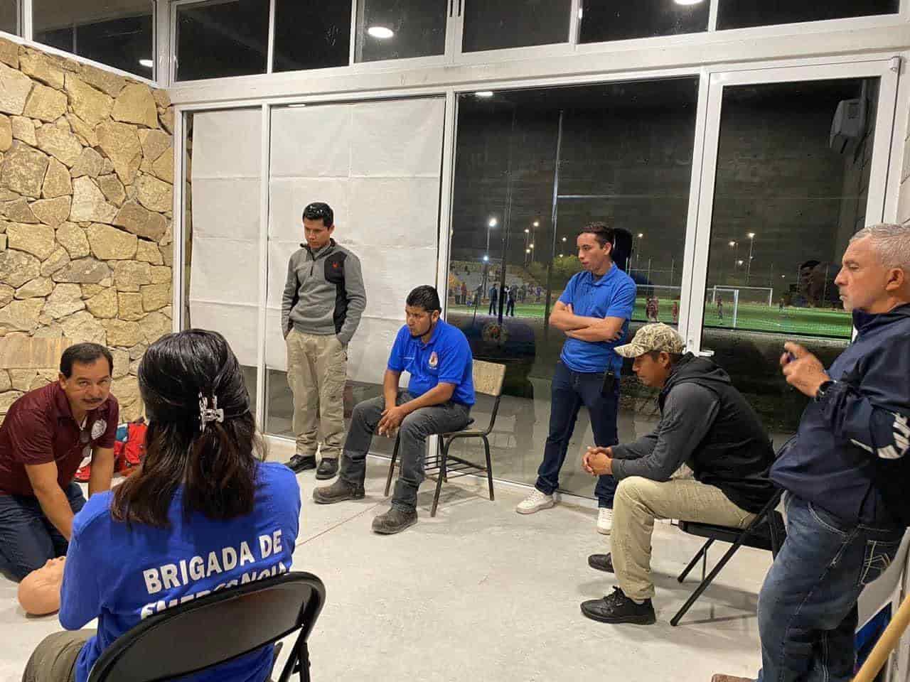 Se capacitan en primeros auxilios en “OMEGA”
