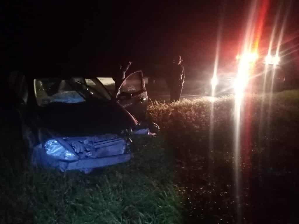 Vuelca monclovense en la carretera federal 57