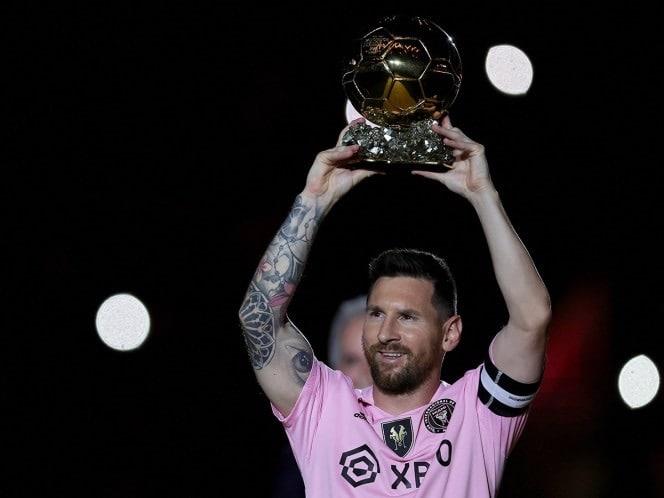 Messi ofrece su octavo Balón de Oro a los aficionados del Inter Miami
