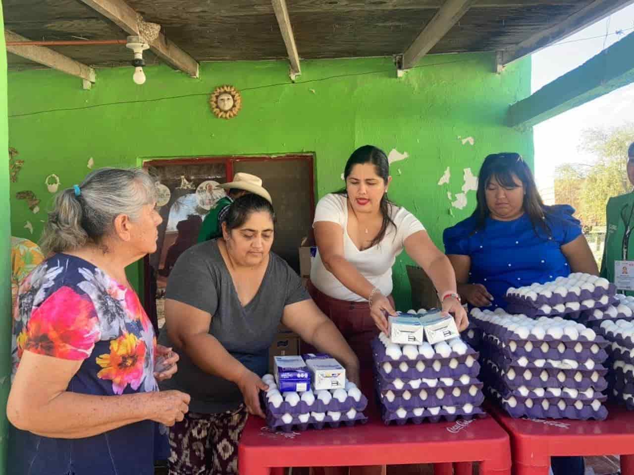Continúan con los APOYOS para familias en Nava