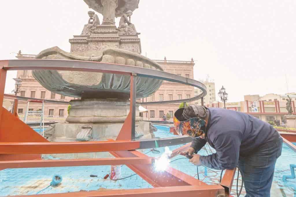 Manolo Jiménez Salinas prepara un gran proyecto de Navidad a todas las regiones de Coahuila