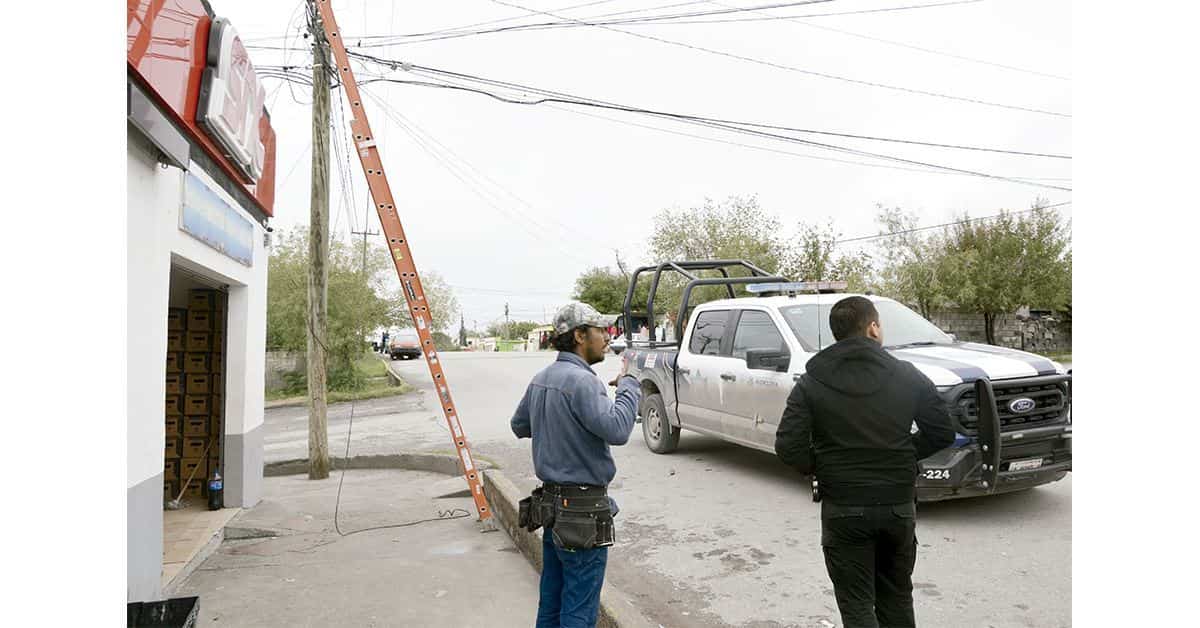 Por poco pierde la cabeza por culpa de cable de Wizz