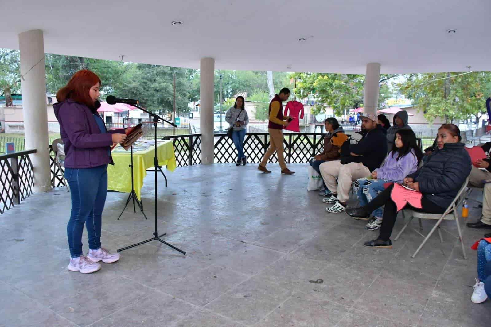 Conmemoran en Nava el día nacional del libro 