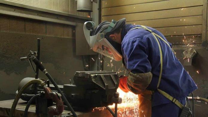 Finalizarían año sin trabajo 600 obreros Finalizarían año sin trabajo 600 obreros