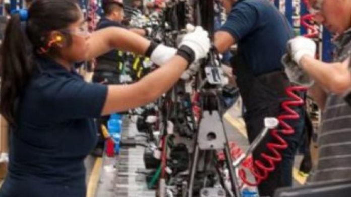 Reducción de la jornada laboral no será aprobada este año Reducción de la jornada laboral no será aprobada este año
