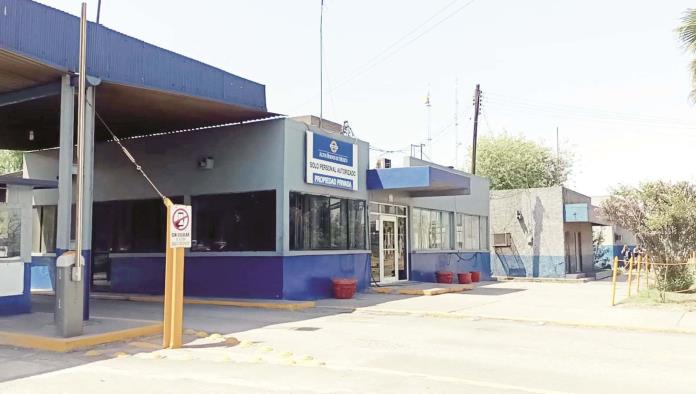 Retrasa AHMSA  pago a guardias