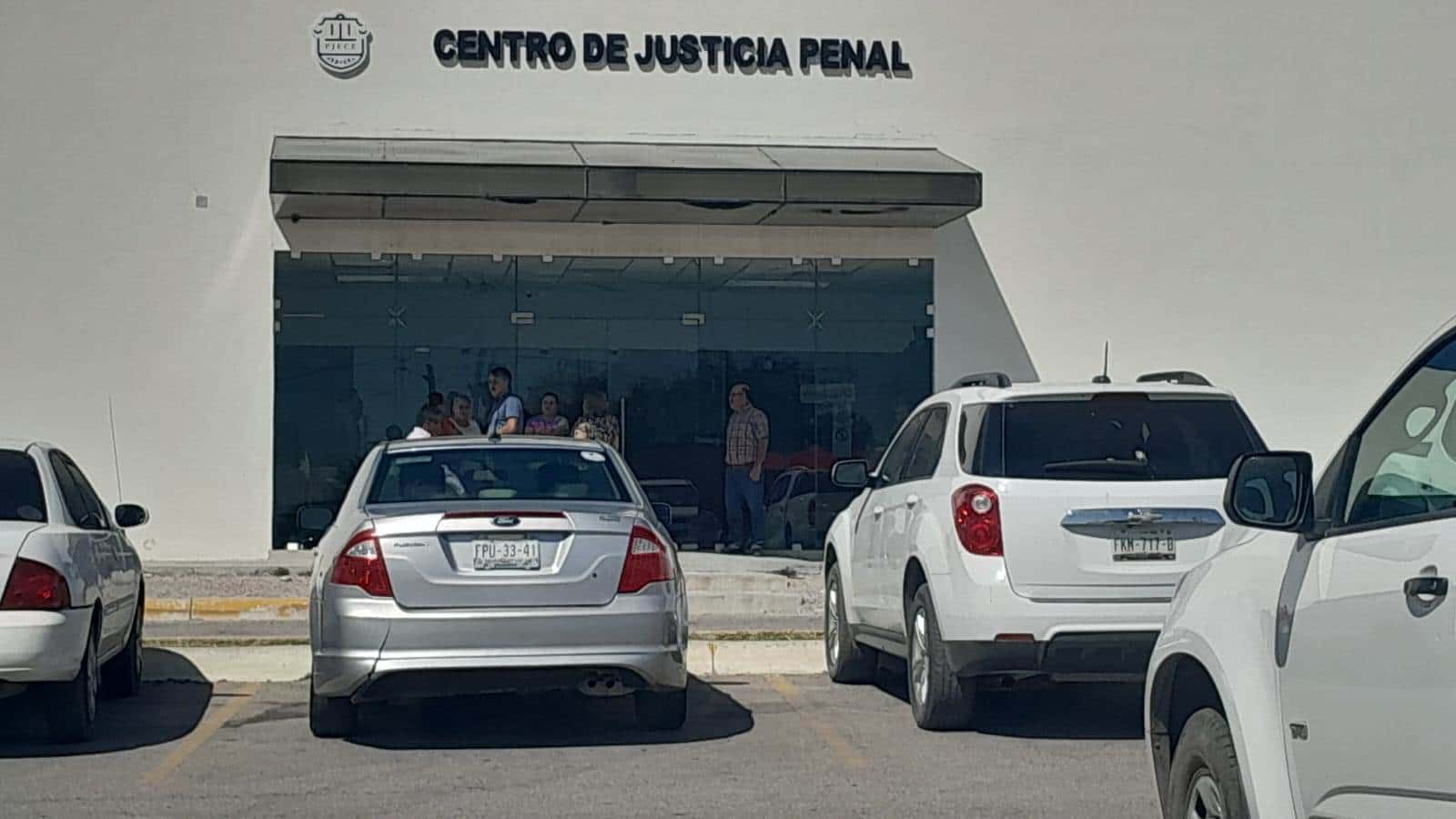AL PENAL líder sindical de CTM Leocadio N por presunta EXTORSIÓN