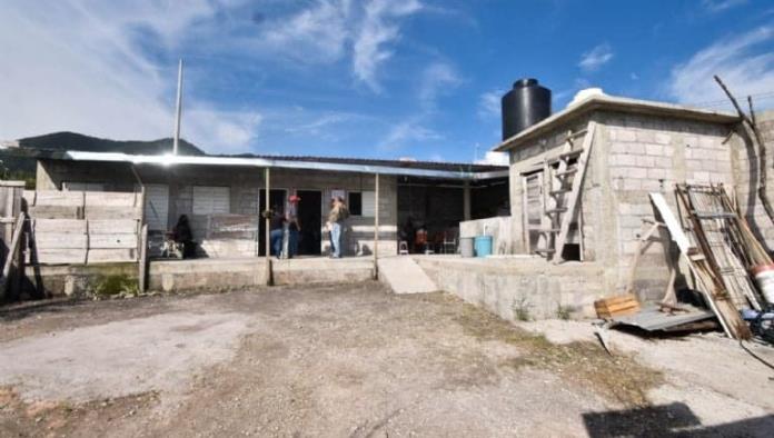 Drones lanzan explosivos a primaria de Guerrero