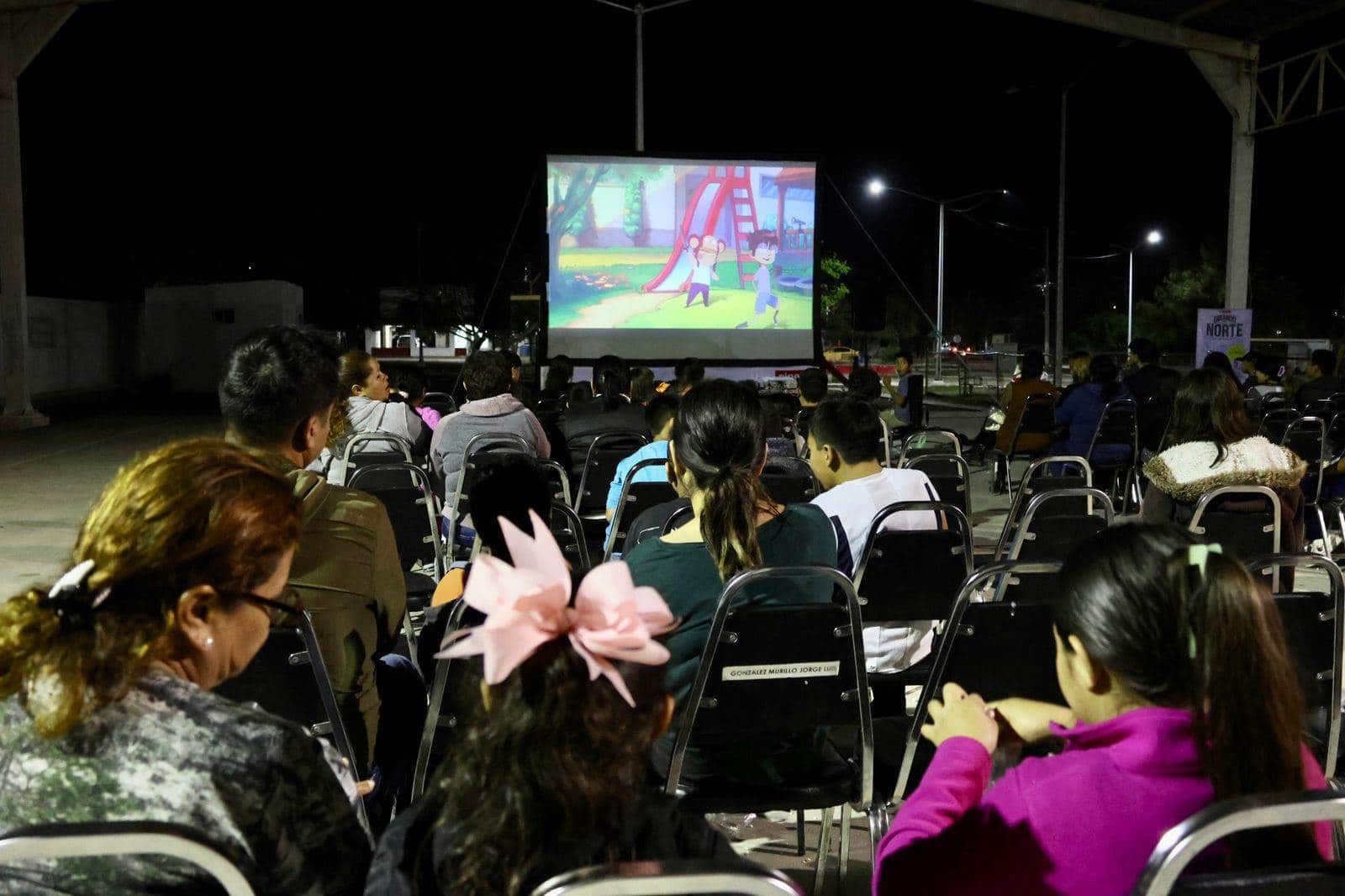 Llega Cine Móvil "Toto" a Sabinas Llega Cine Móvil "Toto" a Sabinas