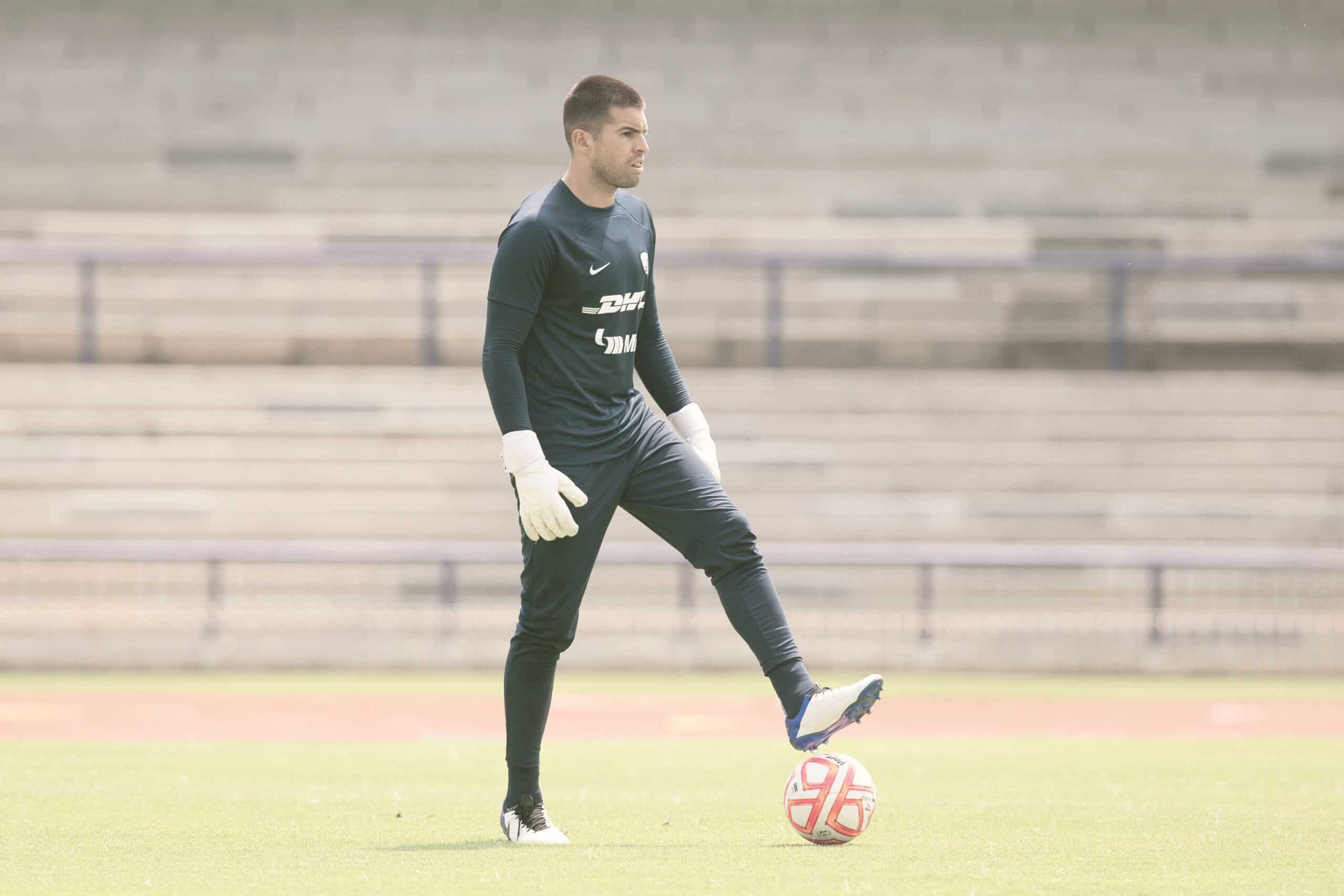 Es la segunda convocatoria de Julio González a la Selección Mexicana; aún no realiza su debut.