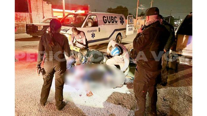Lo apuñala su vecino; Lo trasladan al hospital
