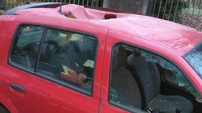 !Muy mala suerte!; Meteorito golpea un auto y provoca incendio en Francia !Muy mala suerte!; Meteorito golpea un auto y provoca incendio en Francia