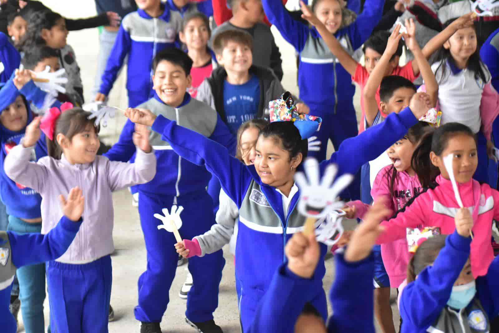 Celebra DIF San Buena  Feria del Buen Trato