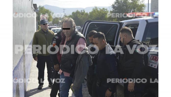 Encierran a padre e hijo por robar Tsuru ‘caliente’