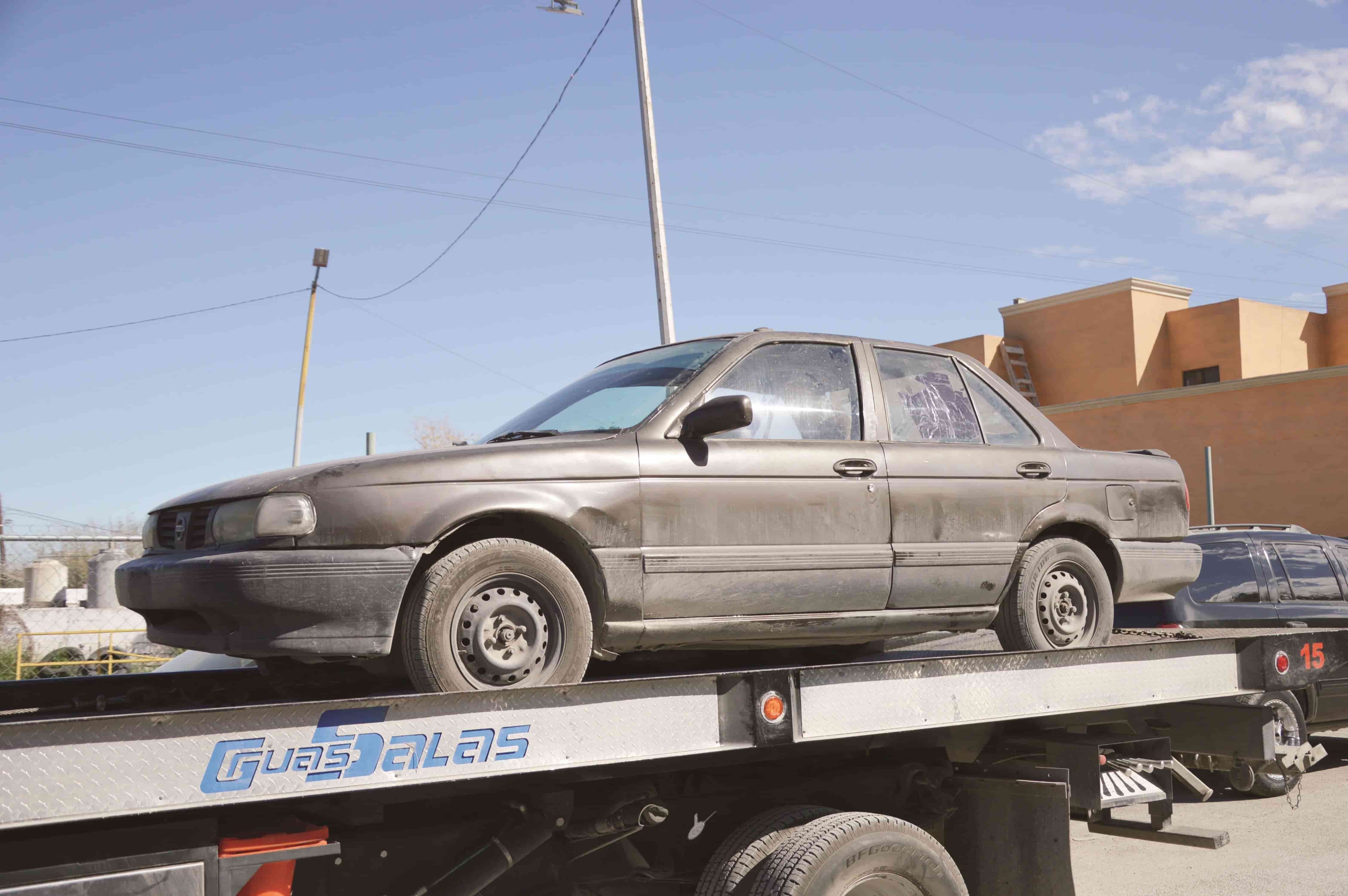 Encierran a padre e hijo por robar Tsuru ‘caliente’
