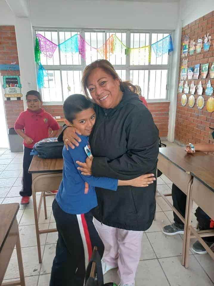 Llevan Feria del Buen Trato al CAM