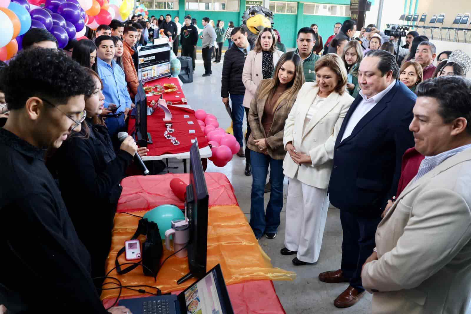 Inauguró alcaldesa en 13 feria empresarial