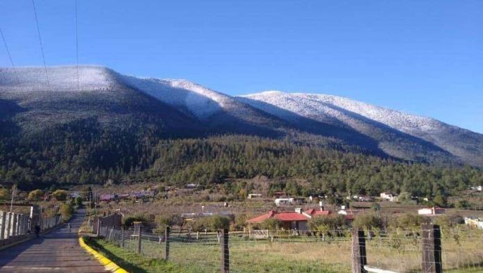 Arteaga se cubre de blanco y deja hermosas postales