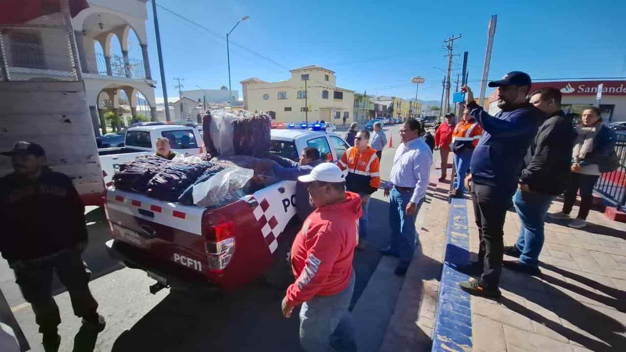 Recibe Frontera mil 500 cobijas