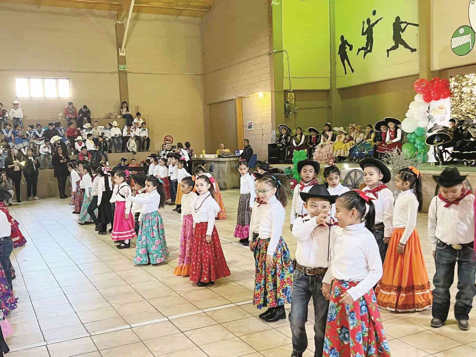 Asiste Tania Flores a ensombreramiento