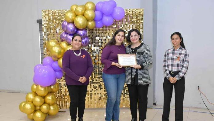 Realizan conferencia “El Perdón” en Nava