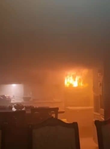 Calienta un PAVO en el HORNO y se INCENDIA LA CASA