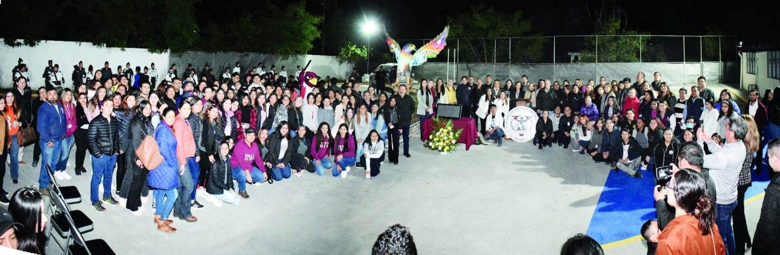 Universidad Vizcaya de las Américas: Develan Águila Institucional y placa conmemorativa