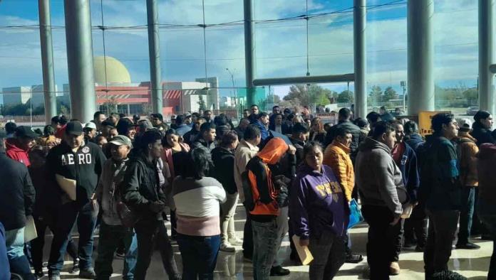 Ofertó 500 vacantes
