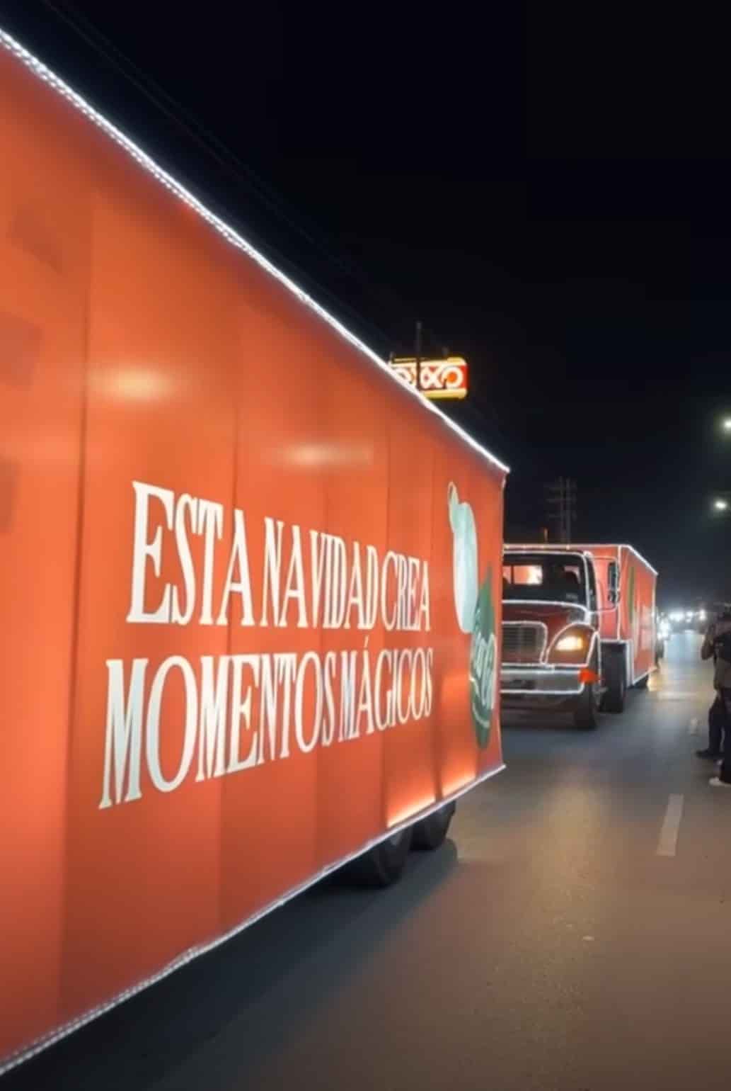 ¡Desfile de refresquera sopresnde a toda la ciudad!