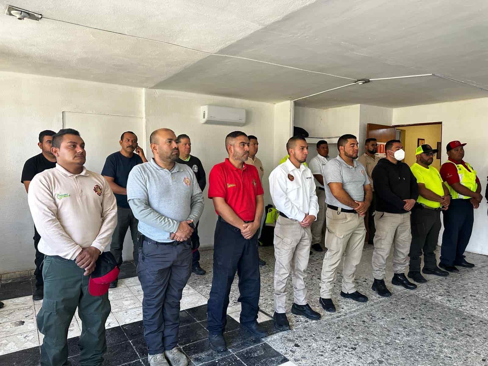 Equipan a elementos de P. Civil
