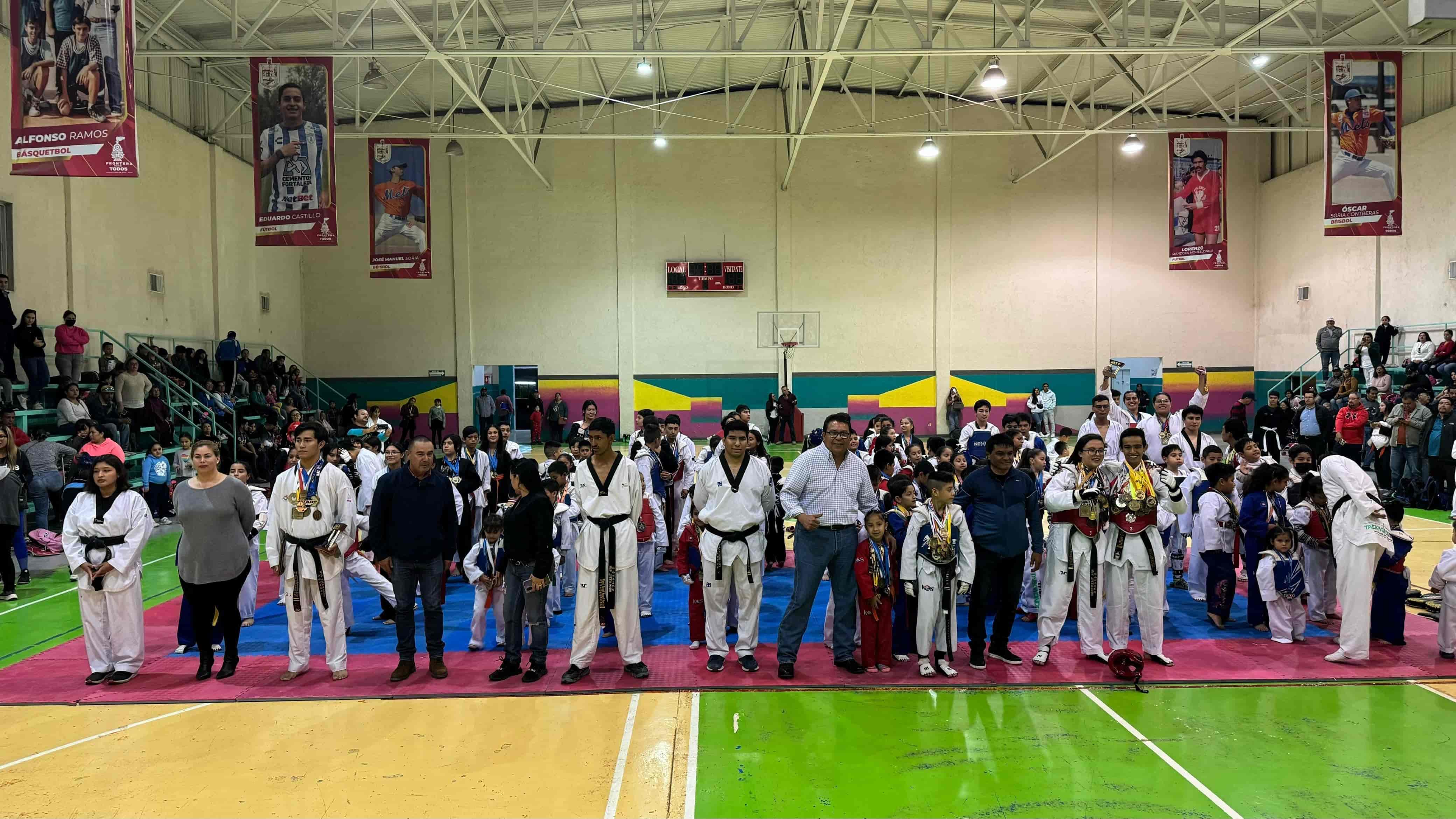 Premio Roberto Piña ¡A Campeones Nacionales de Taekwondo! Premio Roberto Piña ¡A Campeones Nacionales de Taekwondo!