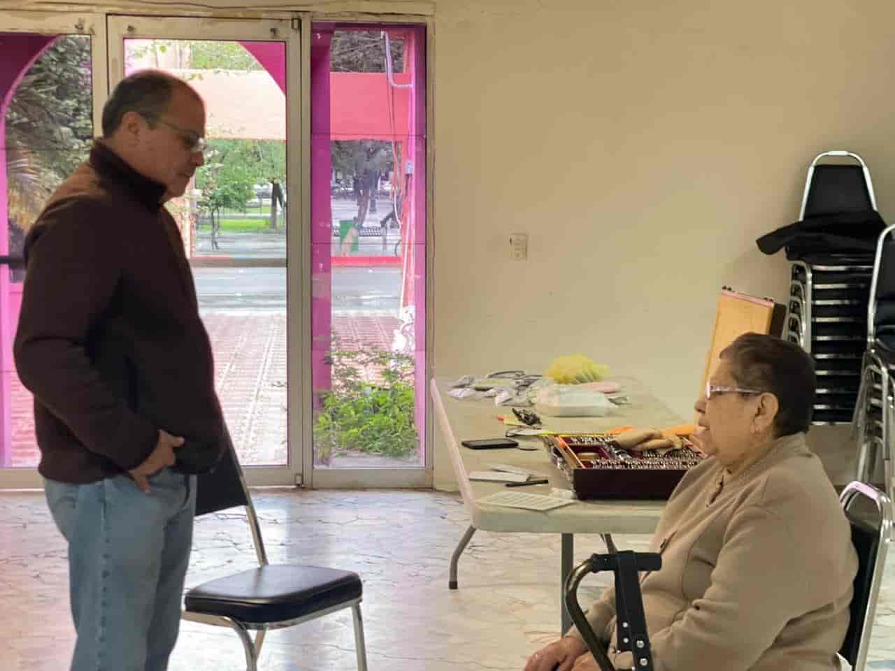 Invitan a consultas  de la vista gratis