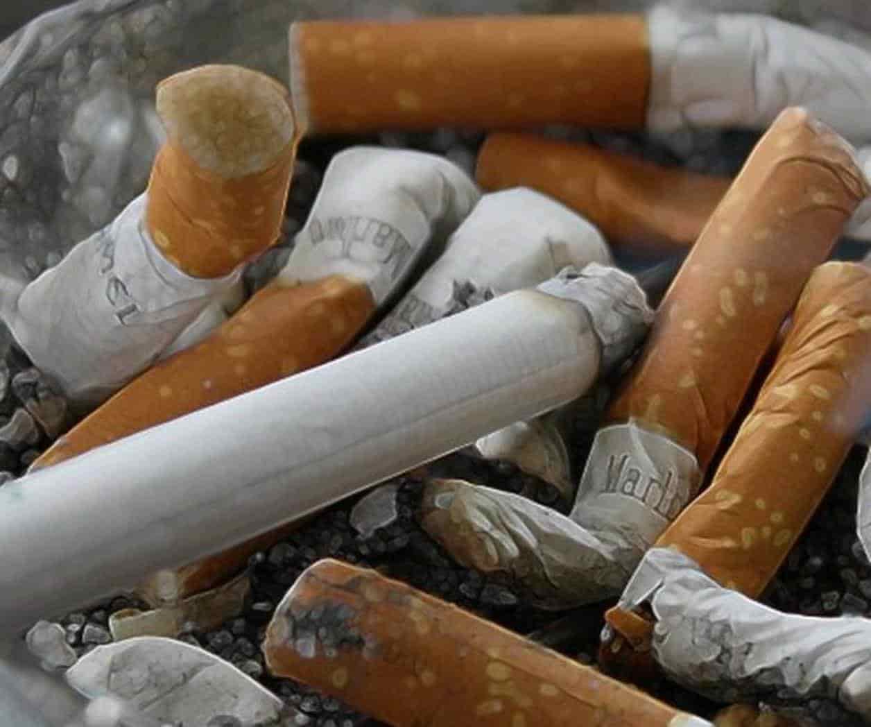 Reino Unido busca prohibir la venta de cigarros a las nuevas generaciones