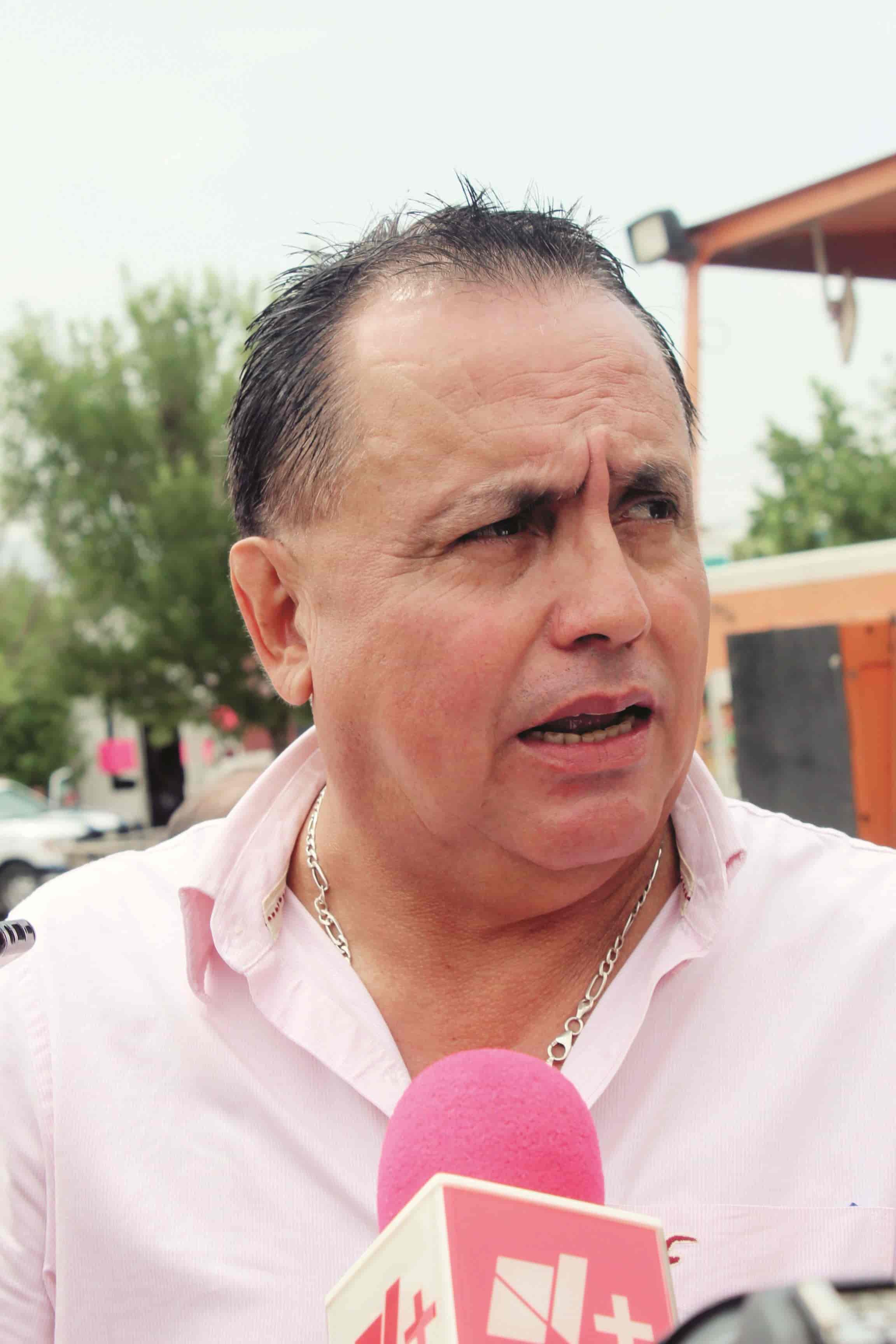 Listos trabajadores  para iniciar labores