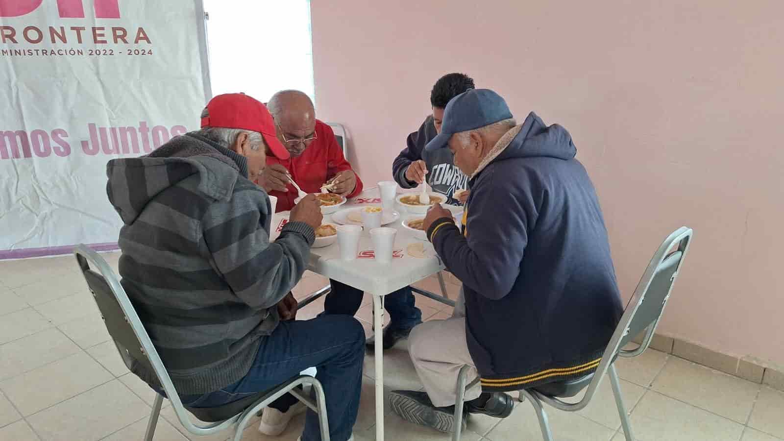Inaugura Piña comedor para Adultos Mayores