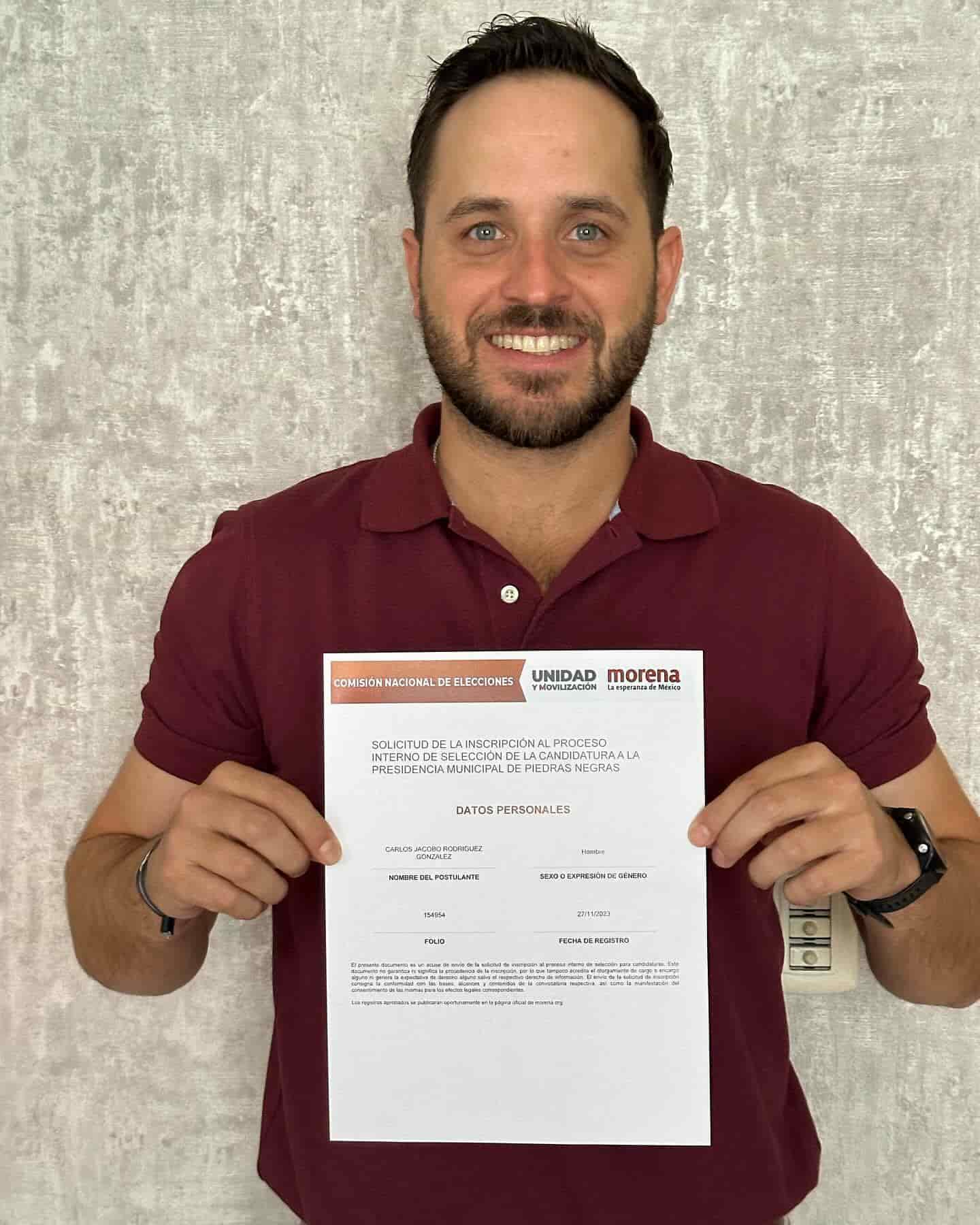 Se registran por Morena en busca de candidatura