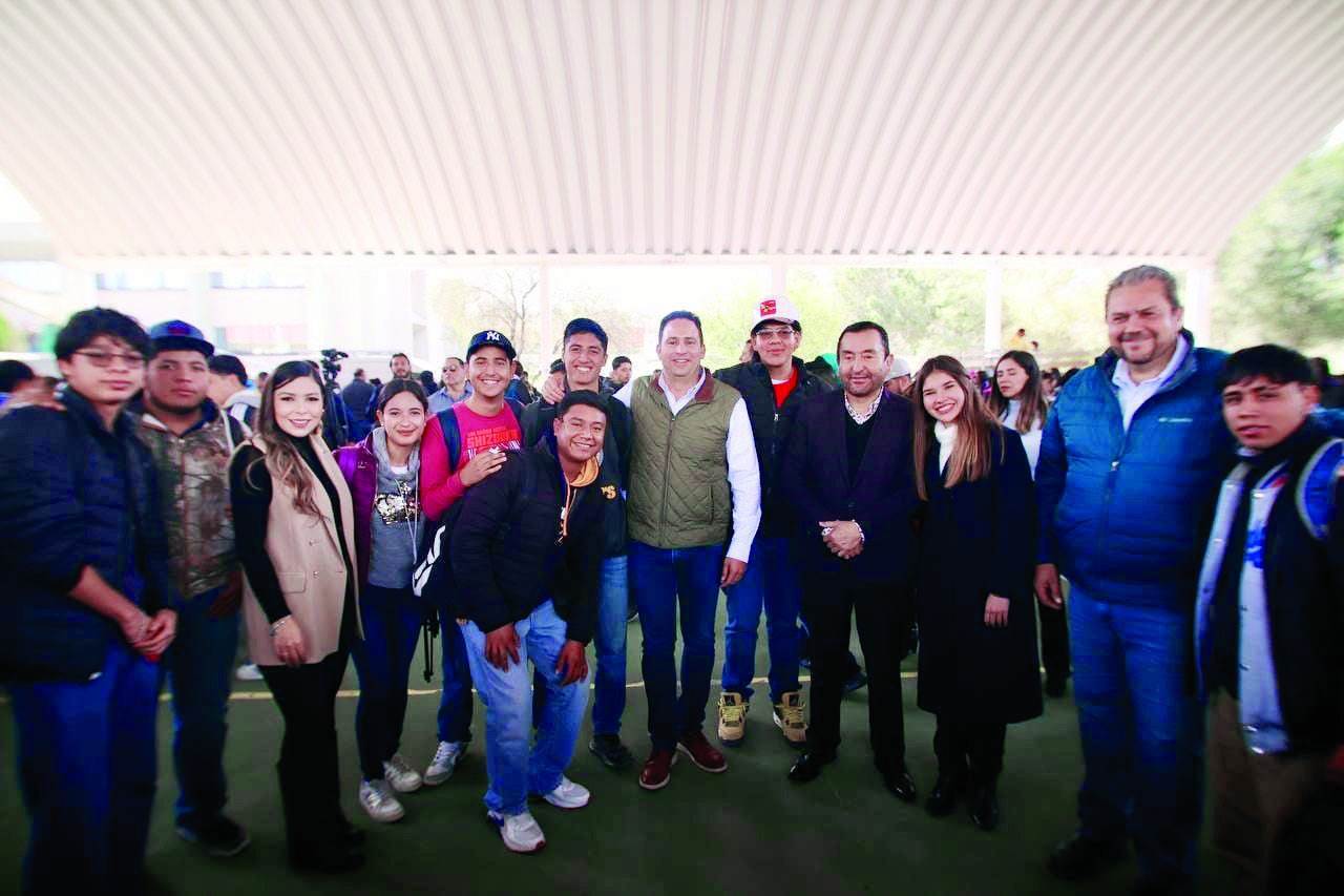 Llevan beneficios a Universitarios