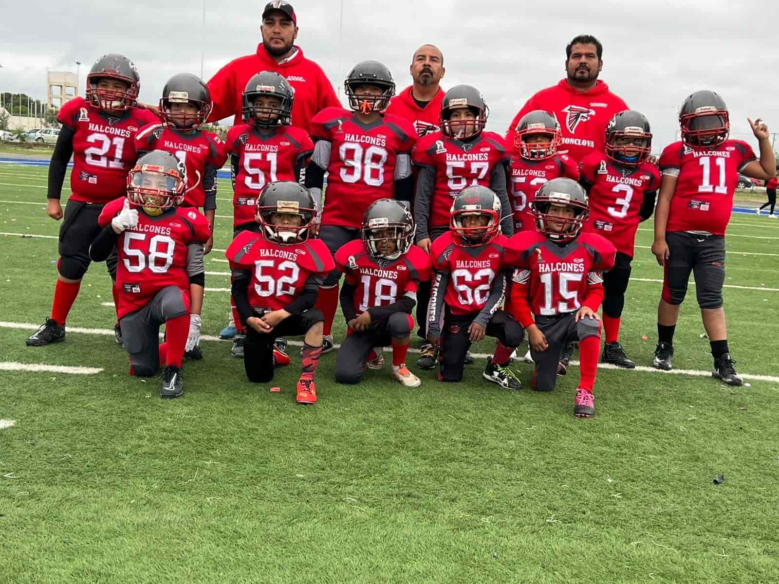 Cierra con éxito futbol americano