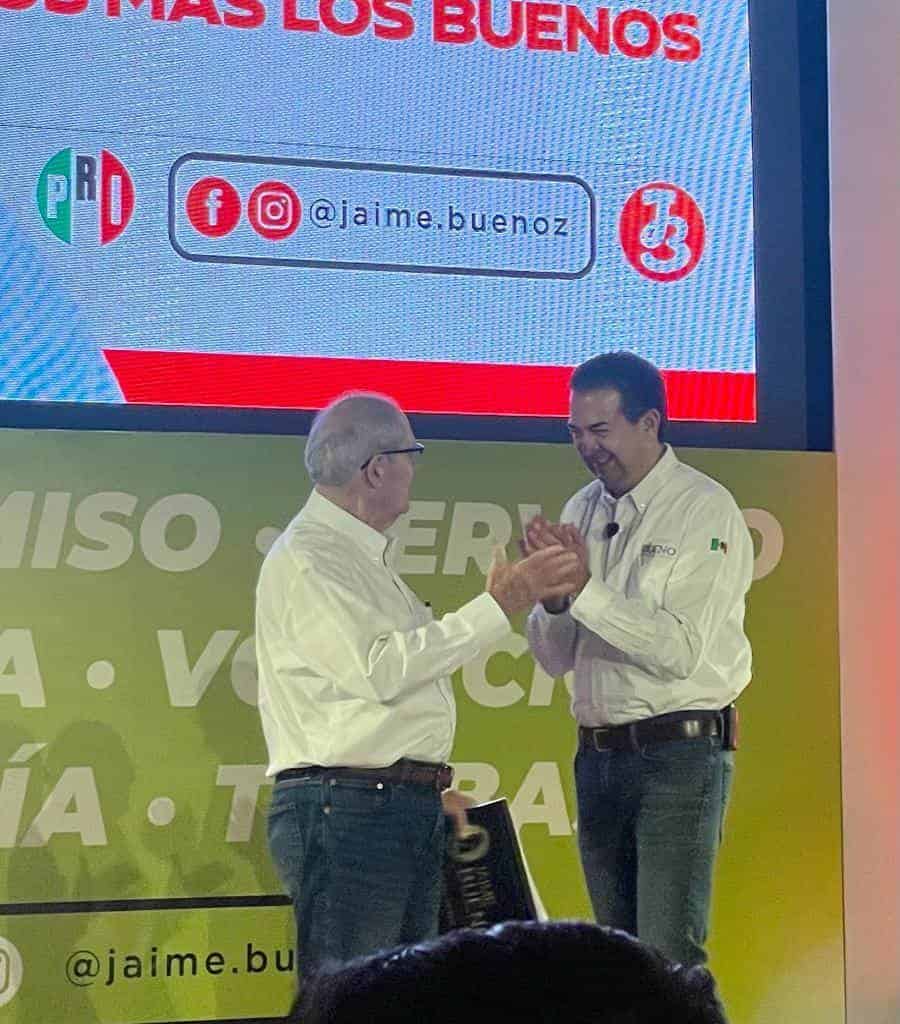 Rinde informe Jaime Bueno